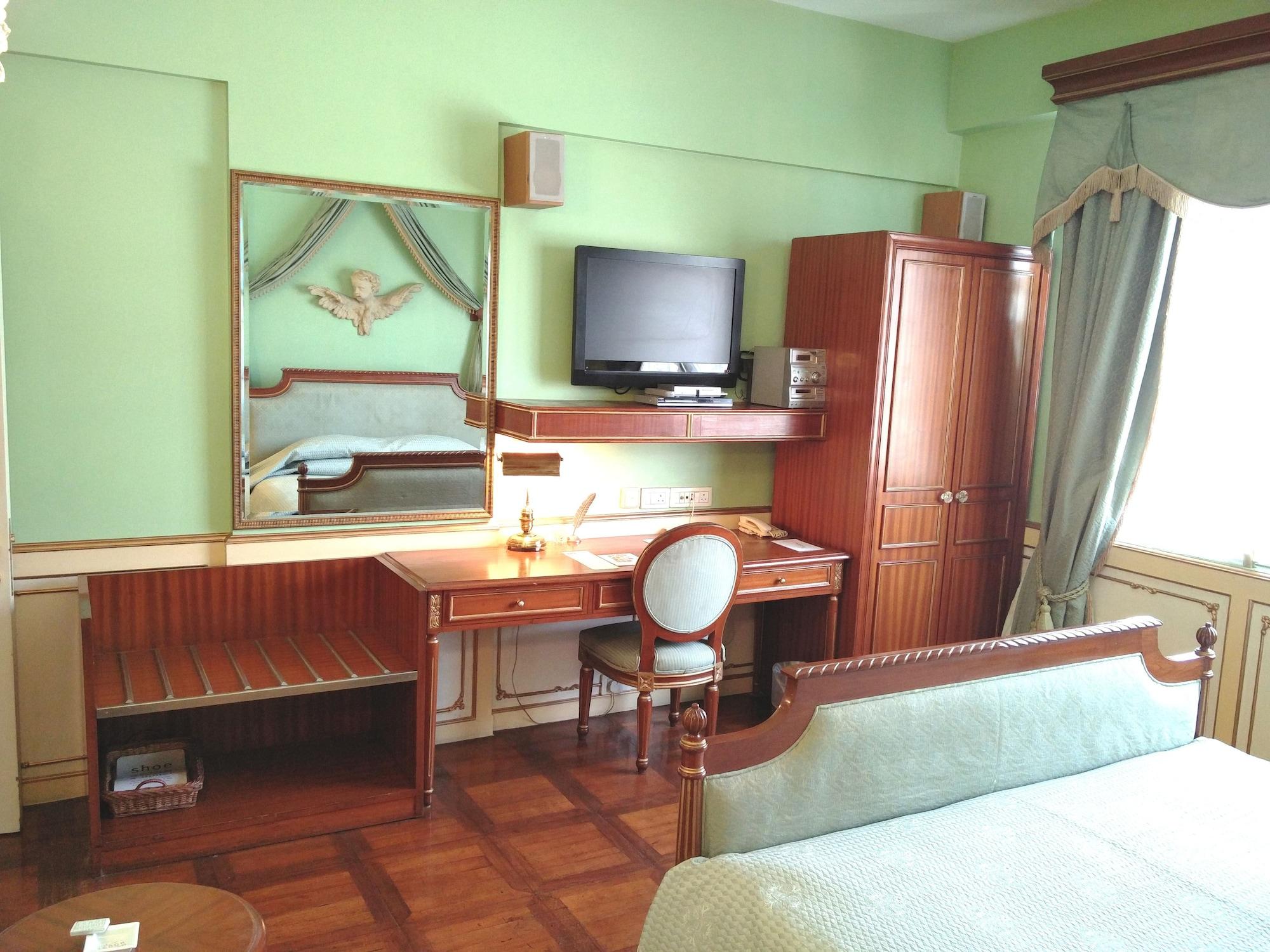 The Gordon House Hotel, Colaba Mumbai Exterior foto